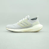 ULTRA BOOST 22