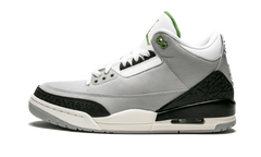 3 Retro "Chlorophyll" 136064 006