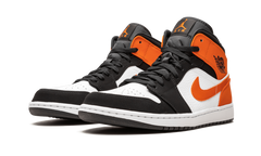1 Mid "Shattered Backboard" 554724 058