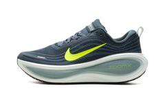 Vomero Plus "Seaweed Volt Green Haze" HV8150 300