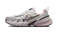 V2K Run WMNS"Platinum Tint/Summit White/Cave Stone/Metallic Silver" FD0736 010