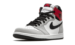 1 Retro High OG "Light Smoke Grey" 555088 126